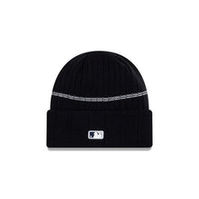 Load image into Gallery viewer, New York Yankees New Era MLB Cuffed Knit Beanie Navy Team Color Logo 
