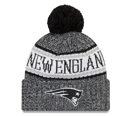 New England Patriots New Era NFL Cuffed Pom Knit Hat Black/White Crown/Visor Black/White Logo (2018 Sideline)
