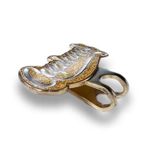 Load image into Gallery viewer, Capland Hat Brim Clip/Blip Gold/Silver
